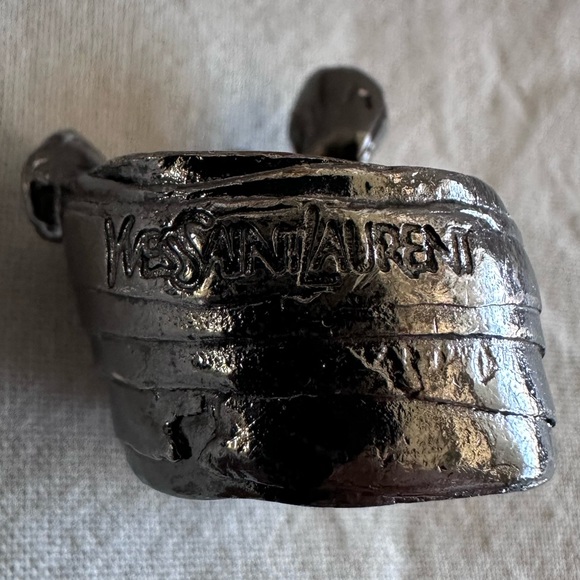 Yves Saint Laurent Arty Cabachon Ring - Picture 6 of 8